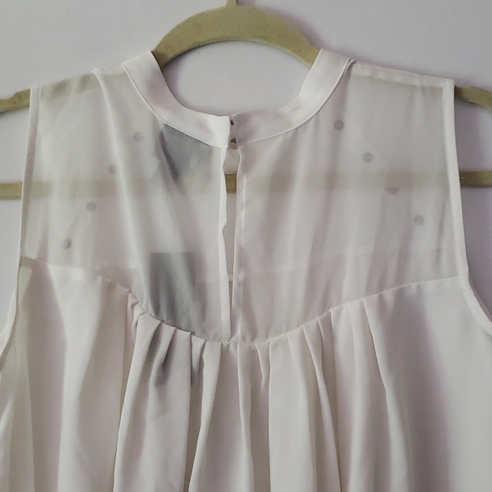 Women's Worthington Petite Cream Flowy Top NWT - Picture 5 of 7